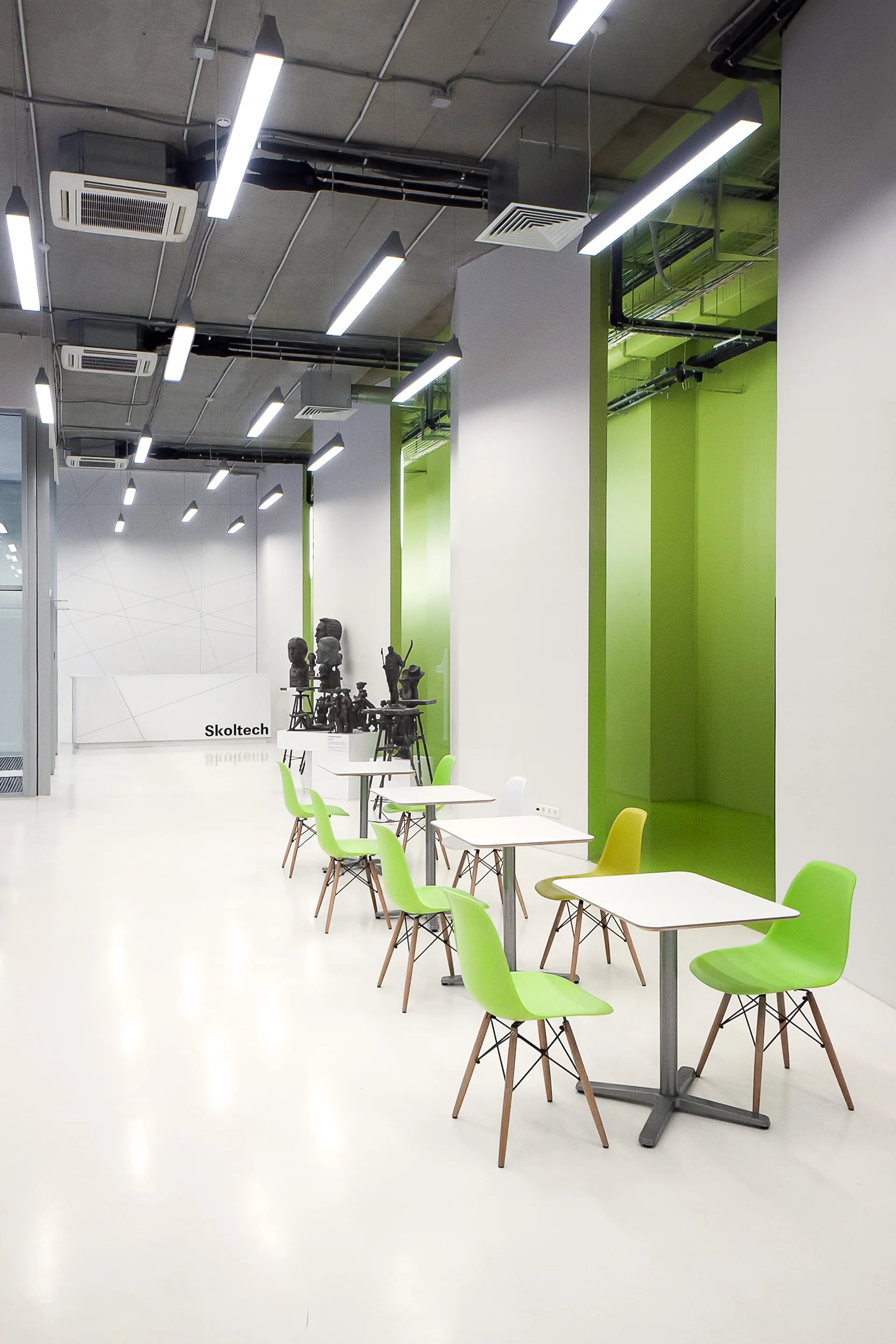 A place to sit beside the corridor